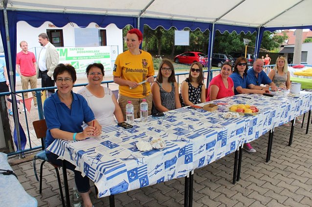 Bild: 24-Stunden-Schwimmen gestartet