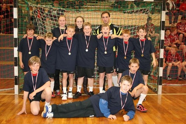 Bild: Ehrung der Handballer