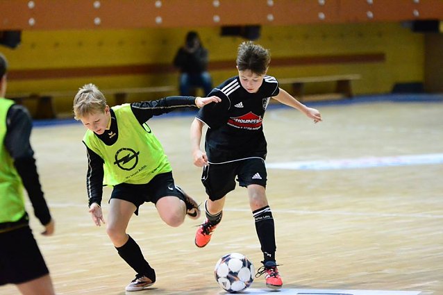 Bild: Platz zwei beim Opelcup - Wackers U13 auf dem Treppchen