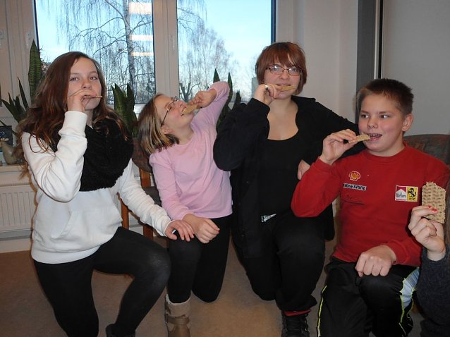 Bild: ony, Silva, Max, Justin, David und Rinoa aus dem Kindertreff KatzMaus