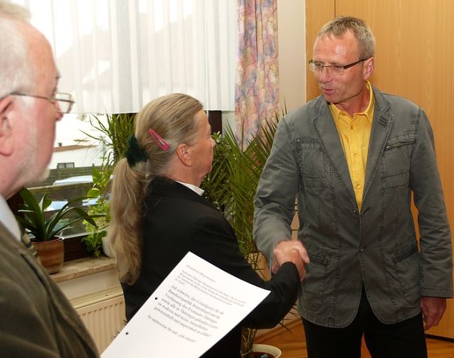 Bild: Diensteid wird abgelegt