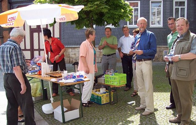Bild: Wahlkampf vor Ort