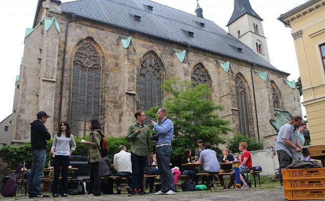 Bild: Internationaler Grillabend des Deutsch-Englischen Stammtisches