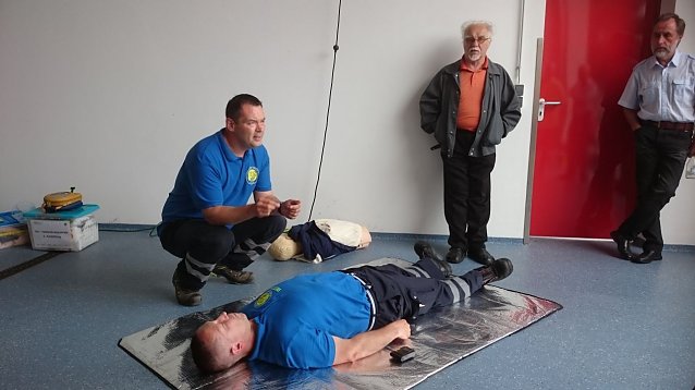 Bild: Der ACE Kreisclub Th&uuml;ringen Nord zu Besuch der Rettungswache in Ellrich