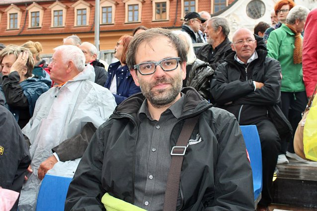 Bild: Nass vor der Premiere