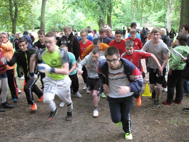 Bild: Am zweiten Tag folgte ein Crosslauf im F&ouml;rstemannpark 