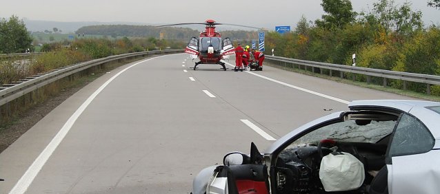 Bild: Schwerer Unfall auf der A 38