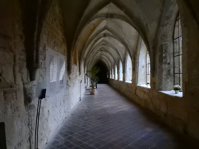 Bild: Peter Blei unterwegs im Kloster Michaelstein bei Blankenburg
