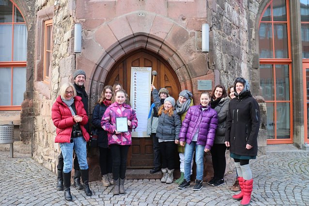 Bild: Thesenanschlag zu Nordhausen - Ferienprojekt zur Reformation endet mit Hammerschlag