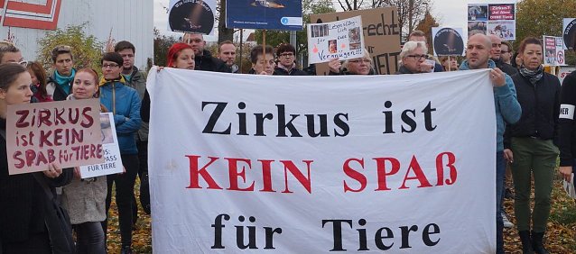 Bild: Proteste gegen Wildtierzirkus in Nordhausen