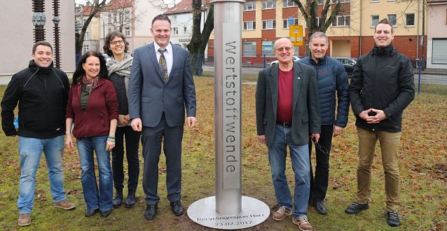 Bild: Grundsteinlegung f&uuml;r die "Wertstoffwende"