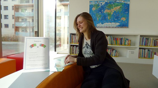 Bild: Marina Strohm arbeitete ein halbes Jahr in der Stadtbibliothek, diese Zeit ist nun zu Ende.