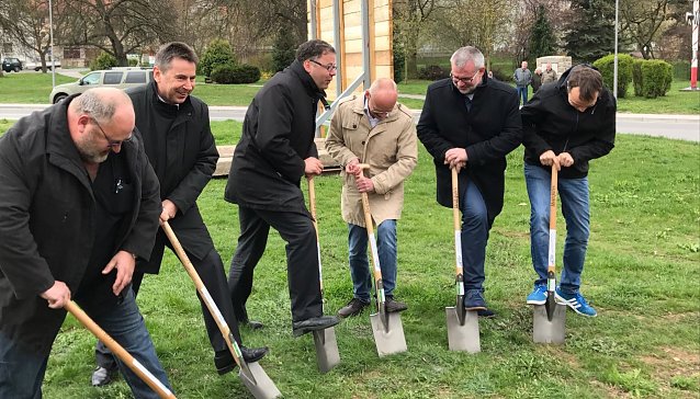 Bild: Spatenstich in Bleicherode