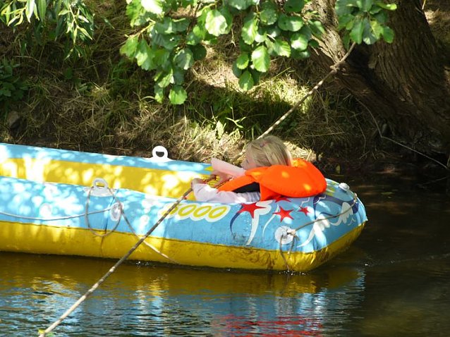 Bild: Wassergaudi an der Zorge