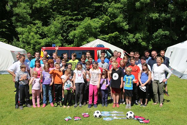 Bild: Ein Wochenende f&uuml;r die Jugendfeuerwehren  gab es jetzt im Ferienpark Feuerkuppe.