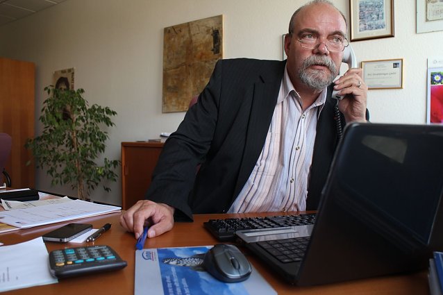 Bild: Hans-Georg M&uuml;ller: auf der Arbeitsebene ist das Verh&auml;ltnis immer gut gewesen
