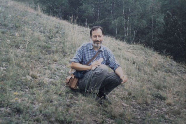 Bild: Klaus-J&ouml;rg Barthel unterwegs in Feld und Flur, 1992
