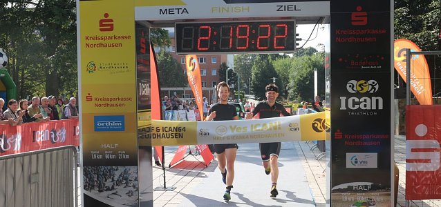 Bild: Als erste im Ziel: die Staffel "Slow Motion Group" aus Nordhausen