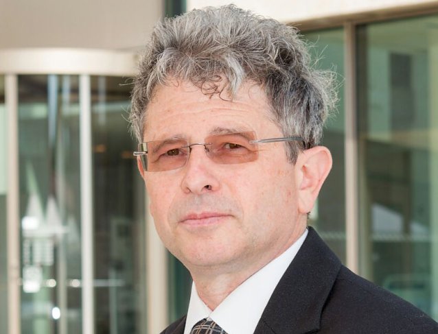 Bild: OB Kandidat Dirk Erfurt fordert die Schulbezogene Sozialarbeit zu verstetigen
