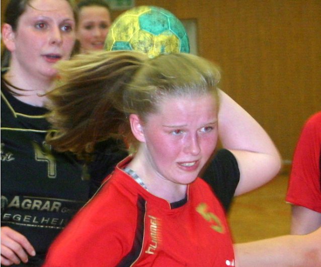 Bild: Clara Fiedler, hier in einer fr&uuml;heren Partie, steuerte 7 Tore zum verdienten Unentschieden bei