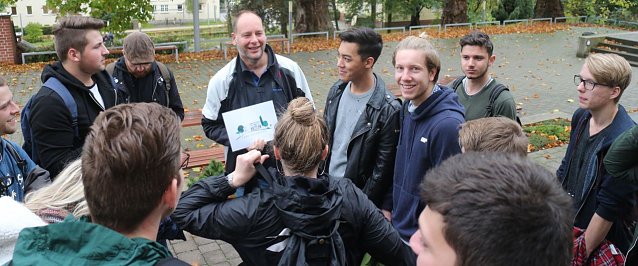 Bild: Spuren hinterlassen konnte man heute auch wieder im Park Hohenrode