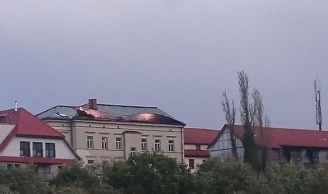 Bild: Erste Sturmsch&auml;den in der Nordh&auml;user Altstadt