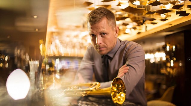 Bild: Zum gro&szlig;en JazzRabazz erwartet man dieses insgesamt 71 Musiker, darunter auch Nils W&uuml;lker 