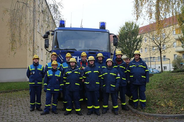 Bild: Erfolgreiche &Uuml;bung in der Predigerstra&szlig;e - die Ortsverb&auml;nde des THW aus Nordhausen und Heiligenstadt konnten sich heute an einem Abrissblock ausprobieren