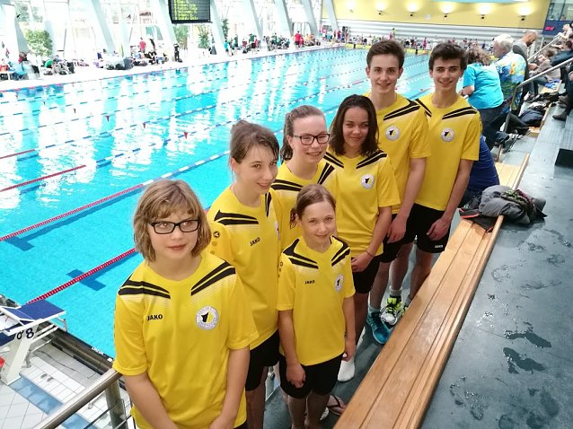 Bild: Nordh&auml;user Schwimmer beim Blacky Cup in Erfurt