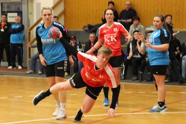 Bild: Mit 24:29 haben sich die Handballfrauen des Nordh&auml;user SV am Sonnabend den G&auml;sten vom HSV Apolda 1990 geschlagen geben m&uuml;ssen