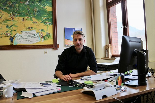 Bild: Stephan Klante in seinem B&uuml;ro
