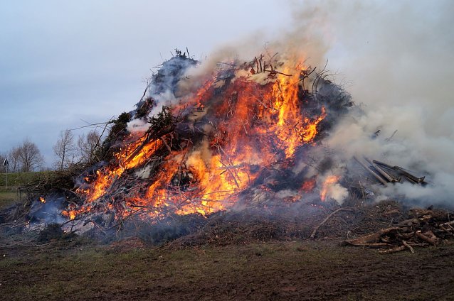 Bild: Osterfeuer 2018