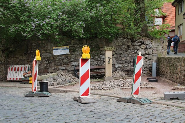 Bild: Stadt saniert Bauernbrunnen