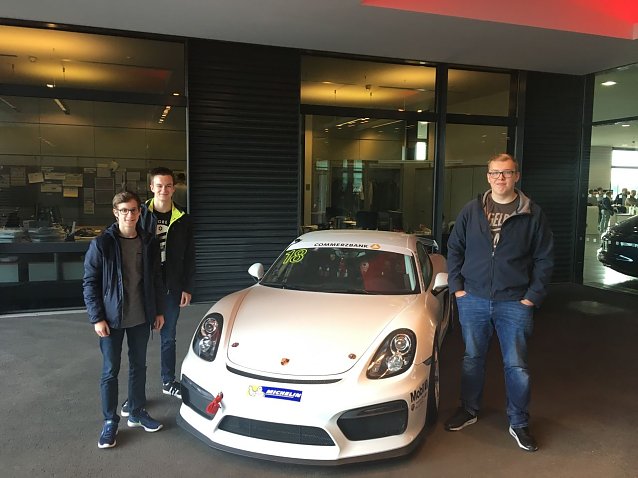 Bild: as Team Spekulanten, bestehend aus Jakob Kraft, Sascha Bartosch und Philipp Markus, belegte einen sehr guten f&uuml;nften Platz und freute sich &uuml;ber die Einladung nach Leipzig