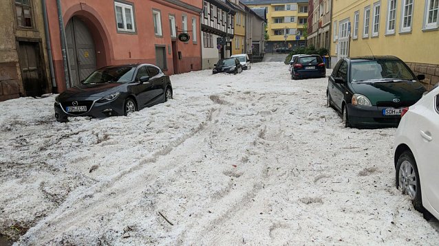 Bild: Aufr&auml;umarbeiten beginnen