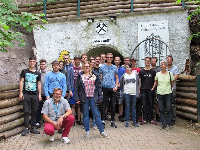 Bild: Exkursion startete an der Langen Wand