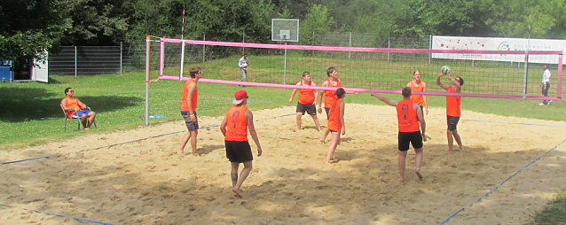 Bild: Der 11. Beachvolleyball-Cup der Nordh&auml;user Stadtwerke findet morgen am Kiesschacht statt