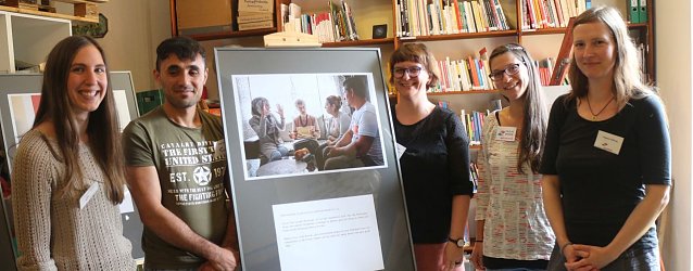 Bild: Schrankenlos ehrt ehrenamtliche Integrationslotsen