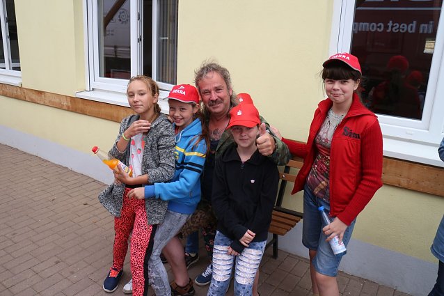 Bild: Drei Wochen zu Gast am S&uuml;dharzrand - die Dritte Welt Initiative Nordhausen hat wieder Kinder aus Wei&szlig;russland eingeladen