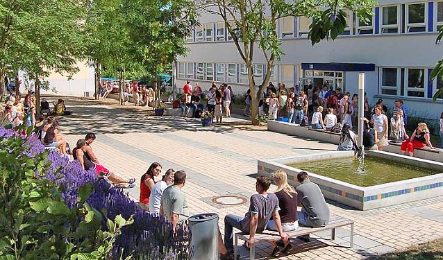 Bild: Fachhochschule Nordhausen: moderne Beamtenausbildung mit Campusatmosph&auml;re 