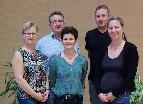 Bild: Einstimmung wurde Egbert Krebs erneut f&uuml;r die n&auml;chsten 4 Jahre als Vorsitzender des Nordth&uuml;ringer Turngaus gew&auml;hlt. Ihm zur Seite stehen, Anett M&uuml;ller-Junge, Franziska Boose, Susanne Hofmann und Rigobert Lins.
