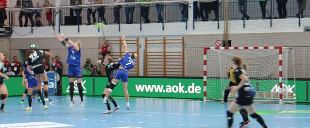 Bild: Deutschland gegen Russland, Handball-Frauen L&auml;nderspiel