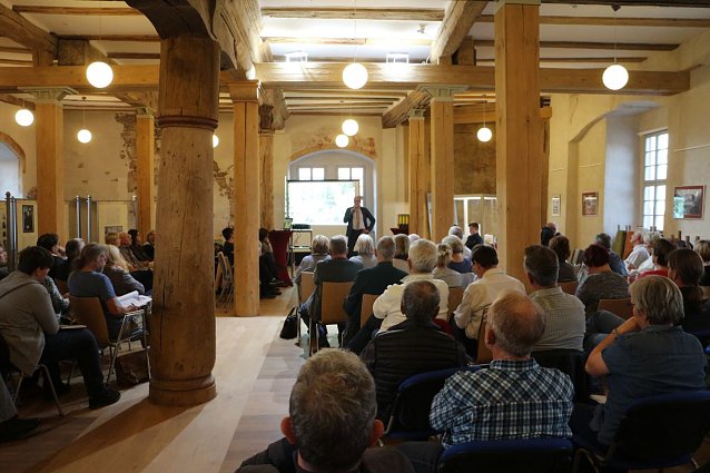 Bild: Der erste Entwurf zum neuen Regionalplan Nordth&uuml;ringen wurde in Heringen vorgestellt