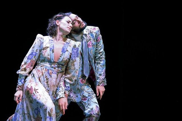 Bild: Gabriela Finardi und Joshua Lowe in einem Ausschnitt aus Ein Sommernachtstraum bei der Ballettgala