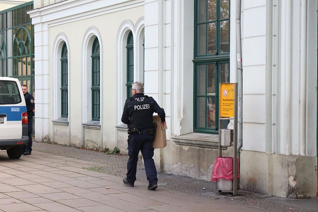 Bild: Polizeieinsatz am Bahnhof