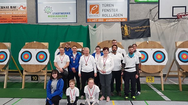 Bild: Das "Bowteam" bei den Landesmeisterschaften in M&uuml;hlhausen