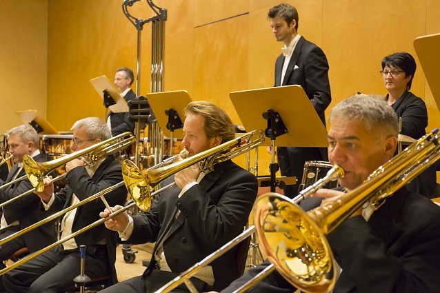 Bild: "Rule Britannia im 4. Sinfoniekonzert des Loh-Orchesters