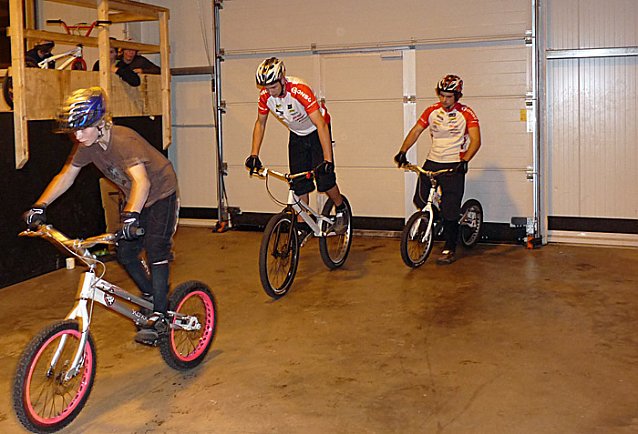 Bild: "Bikes in Motion" in der Skaterhalle Sondershausen