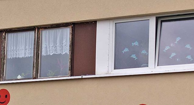 Bild: Links staatlich, rechts in Tr&auml;gerschaft