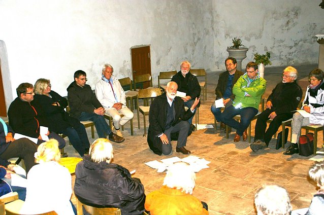 Bild: H&ouml;rkreis mit J&uuml;rg Montalta in St. Johannis